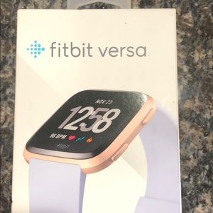 Fitbit Versa pink rose gold purple charger fit bit